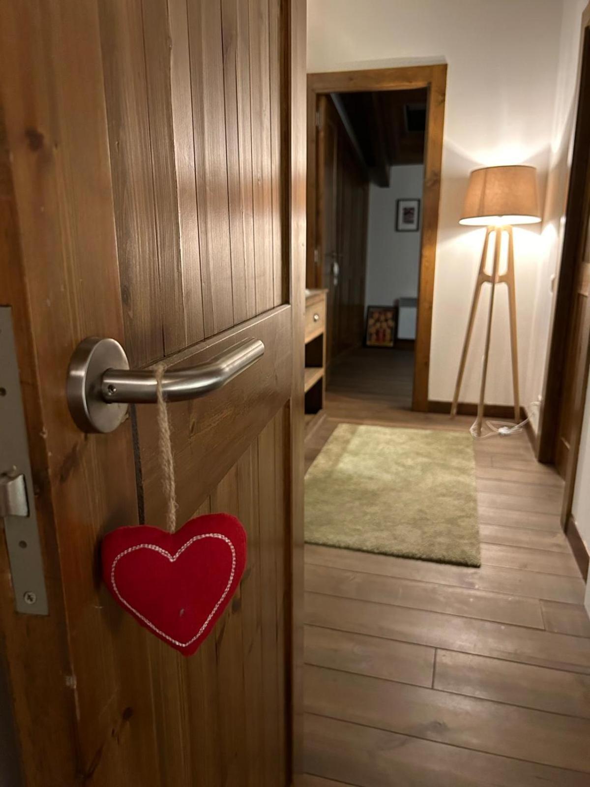 Apartament Del Llac Osséja Esterno foto